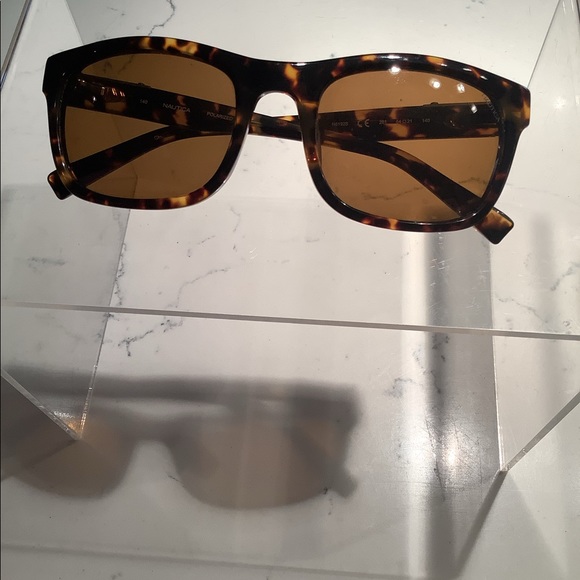 Nautica Other - NWOT Men’s Nautica polarized sunglasses